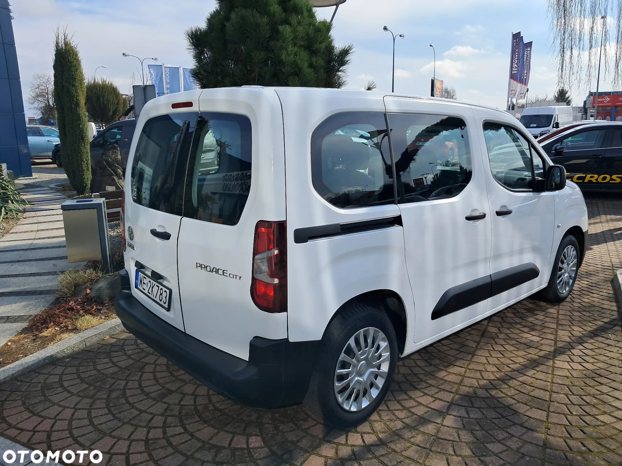 Toyota Proace City Verso Long 1.5 D-4D Business - 4