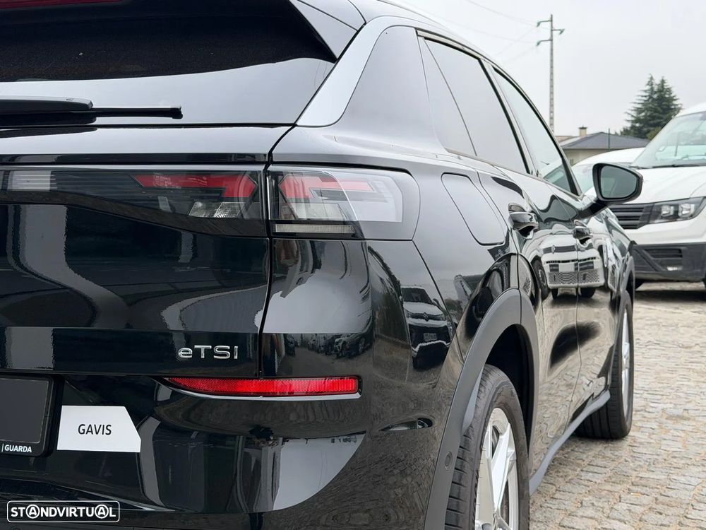VW T-Roc 1.5 eTSI Life DSG - 21