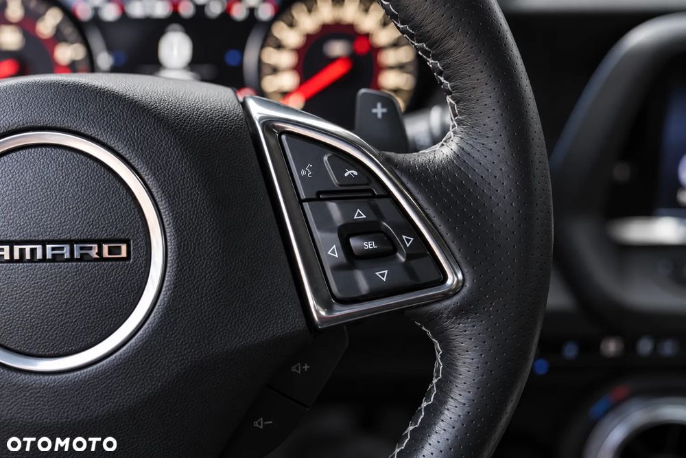 Chevrolet Camaro Touring 6.2 V8 - 28