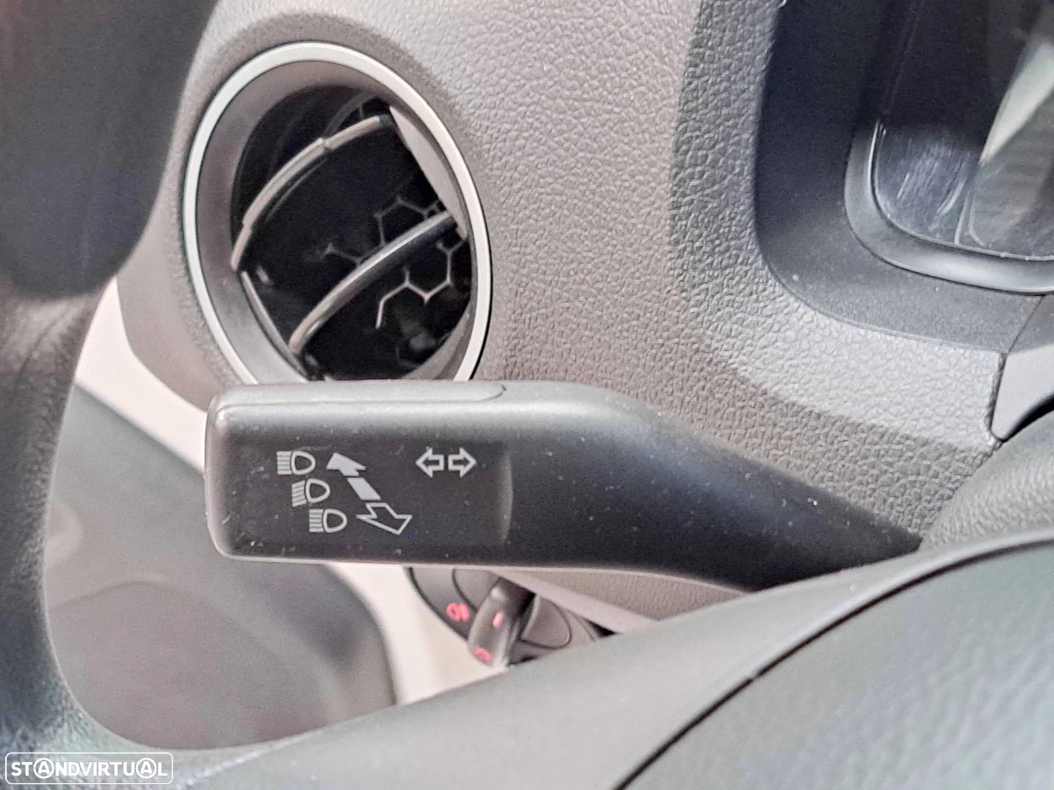 VW Up! 1.0 Move - 8