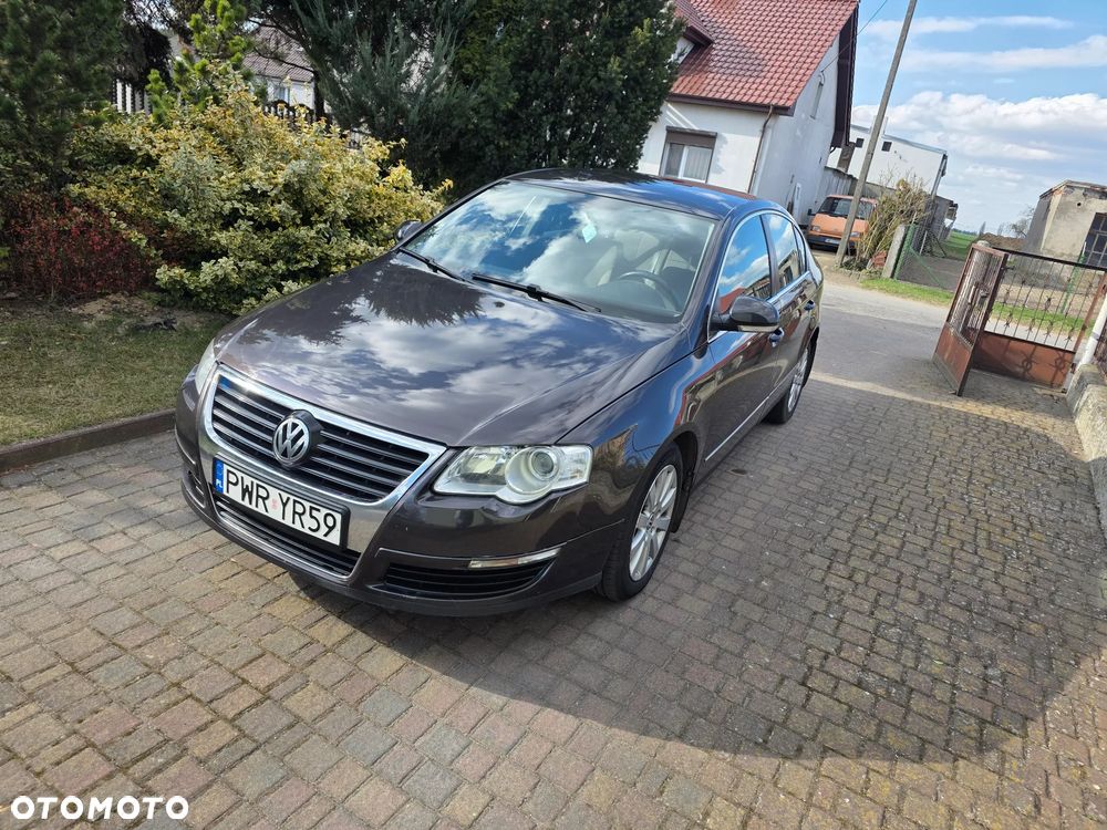 Volkswagen Passat 2.0 TDI DPF Comfortline - 1