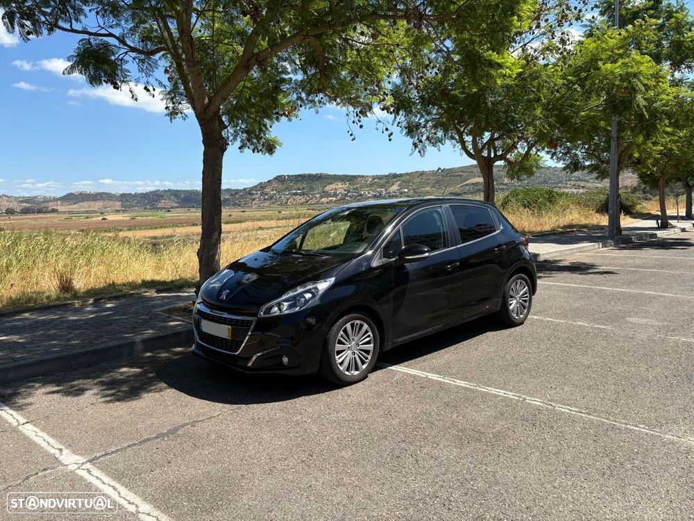 Peugeot 208 1.5 BlueHDi Signature - 3
