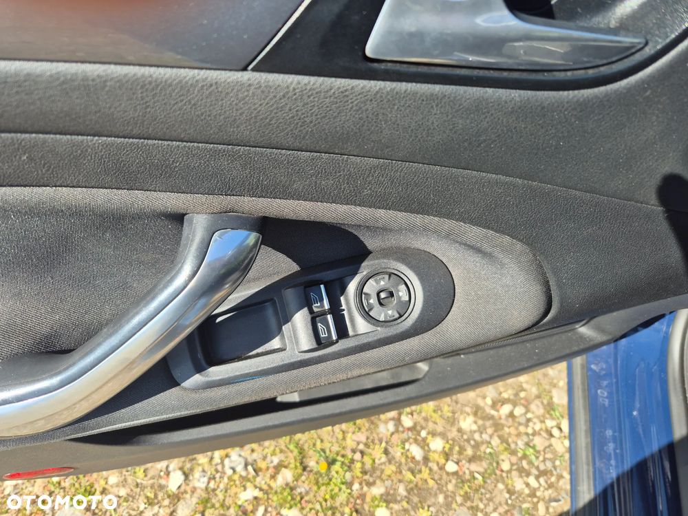 Ford Mondeo 2.0 TDCi S - 16