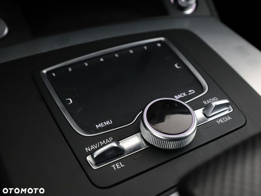 Audi Q5 55 TFSI e Quattro S tronic - 30