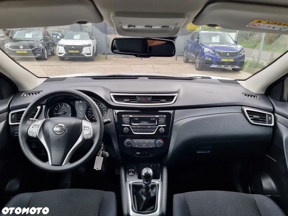 Nissan Qashqai 1.2 DIG-T Visia - 14
