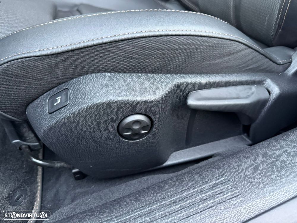 Peugeot 508 1.6 Hybrid GT e-EAT8 - 17