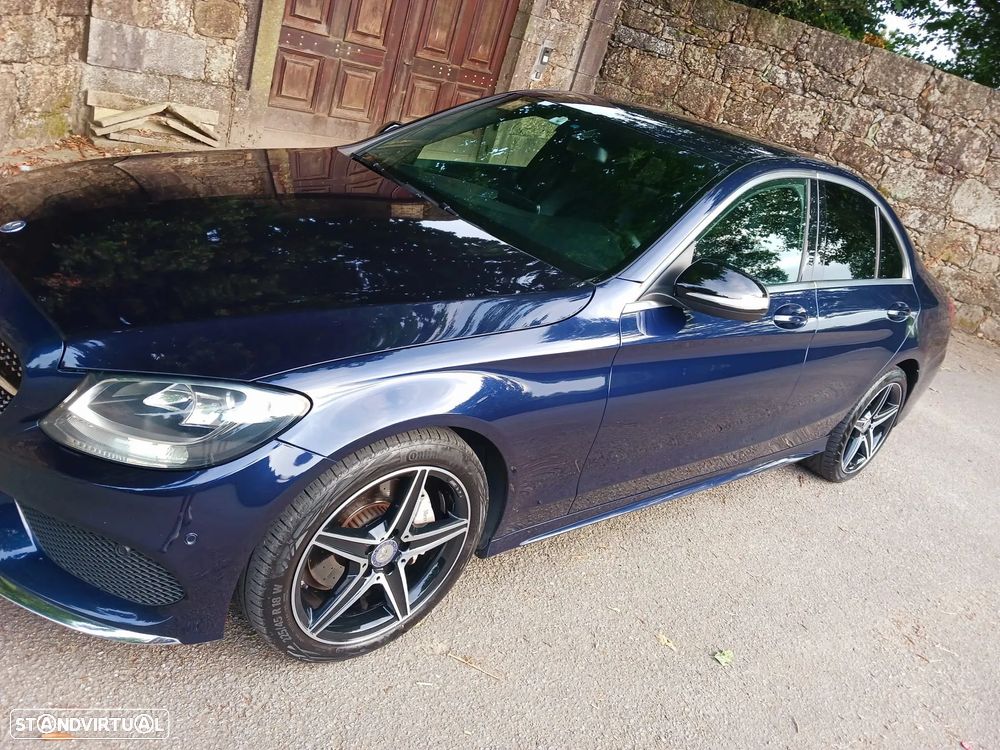 Mercedes-Benz C 180 d AMG Line - 3