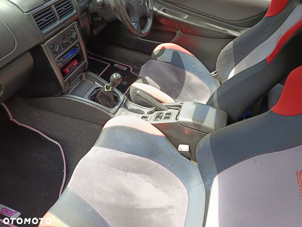 Subaru Impreza - 24