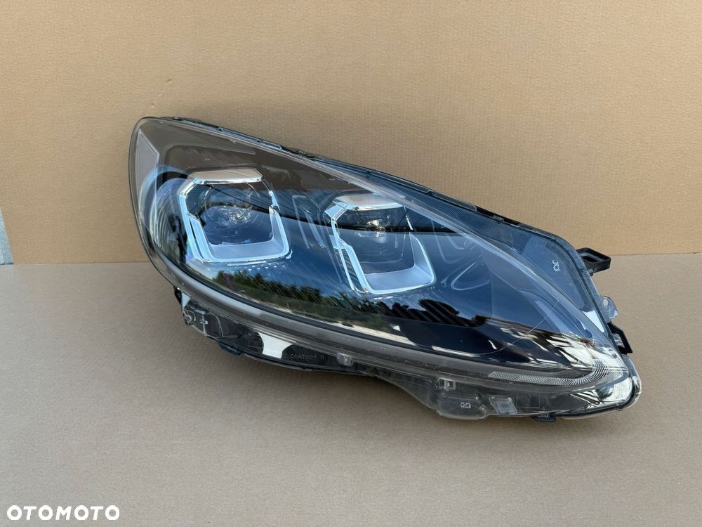 LAMPA FORD KUGA MK3 XENON FULL LED PRAWA PRZÓD - 1