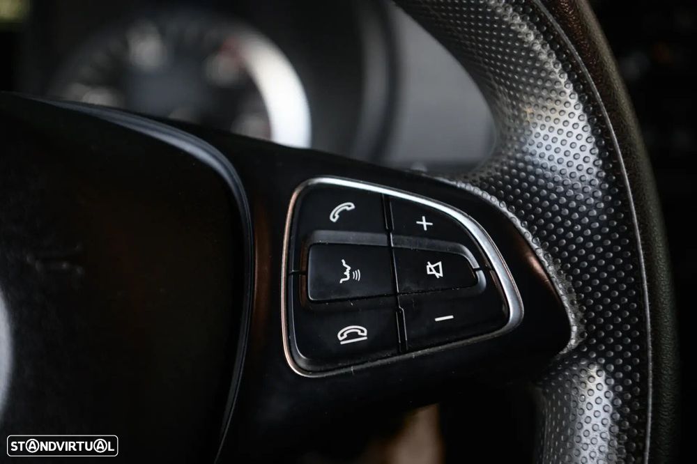 Mercedes-Benz Vito Tourer - 32