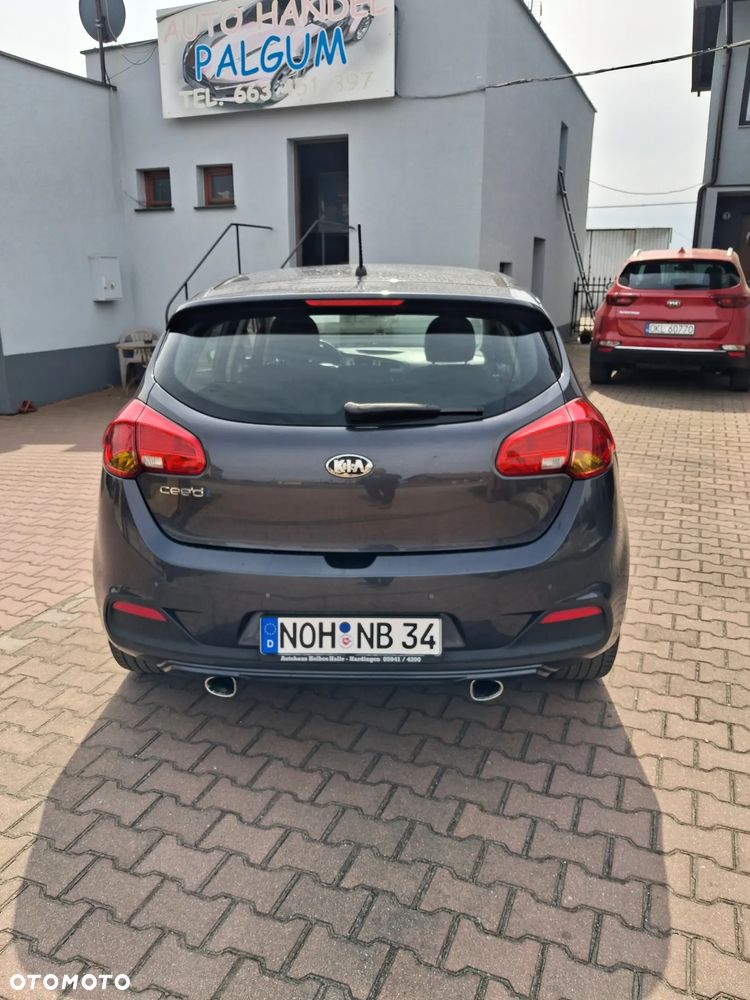 Kia Ceed - 6