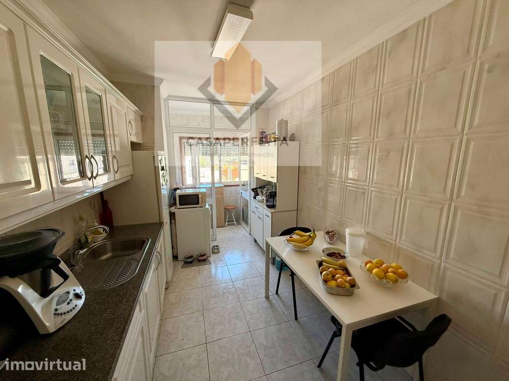 Fantástico Apartamento T2 Duplex com Varanda e Lugares de Garagem -... - Grande imagem: 5/20