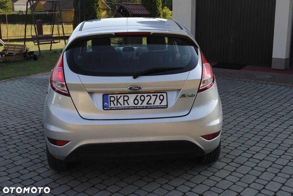 Ford Fiesta - 6