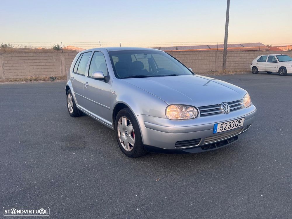 VW Golf 1.9 TDi Highline - 3