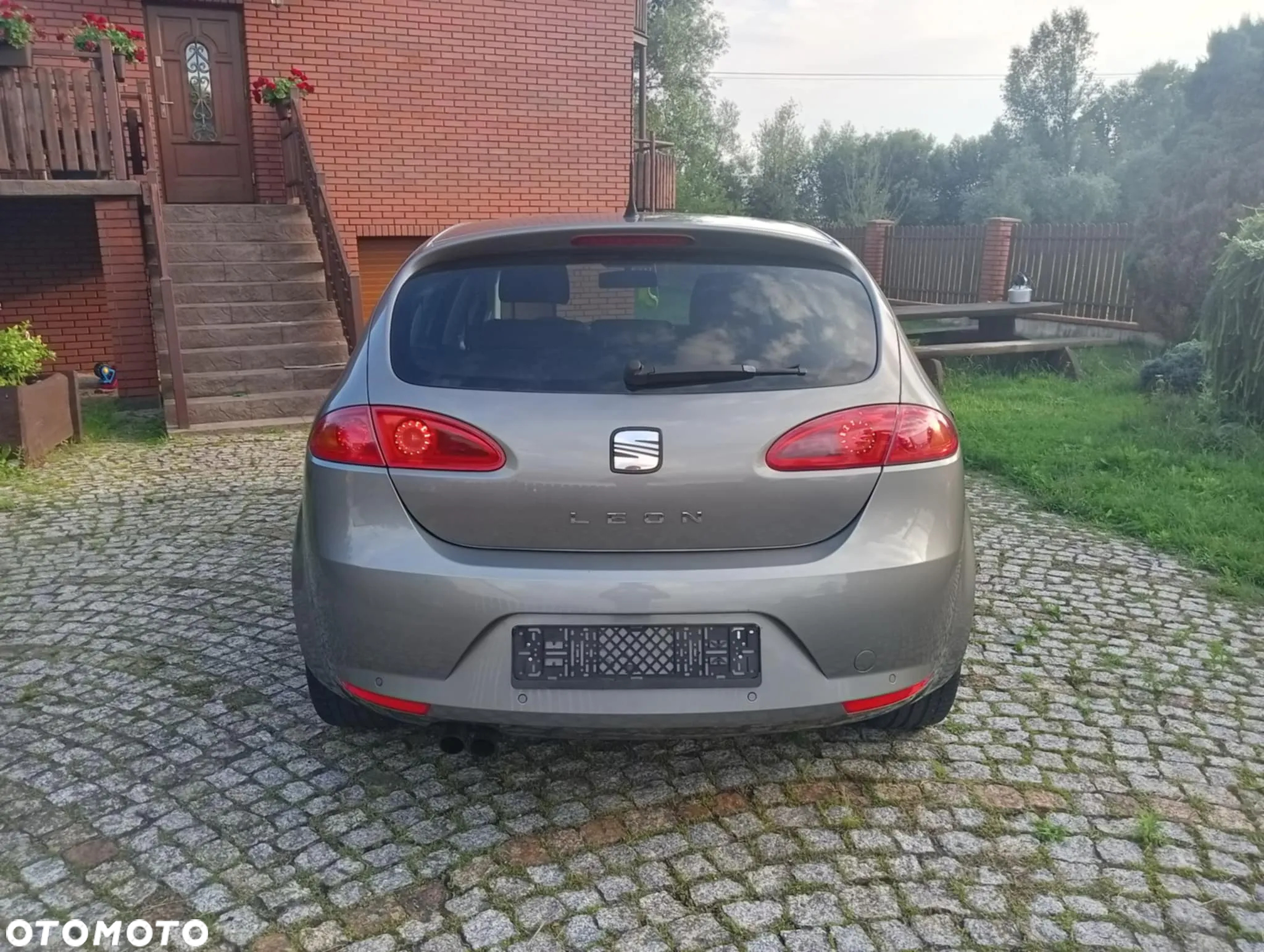 Seat Leon 1.8 TSI Stylance - 4