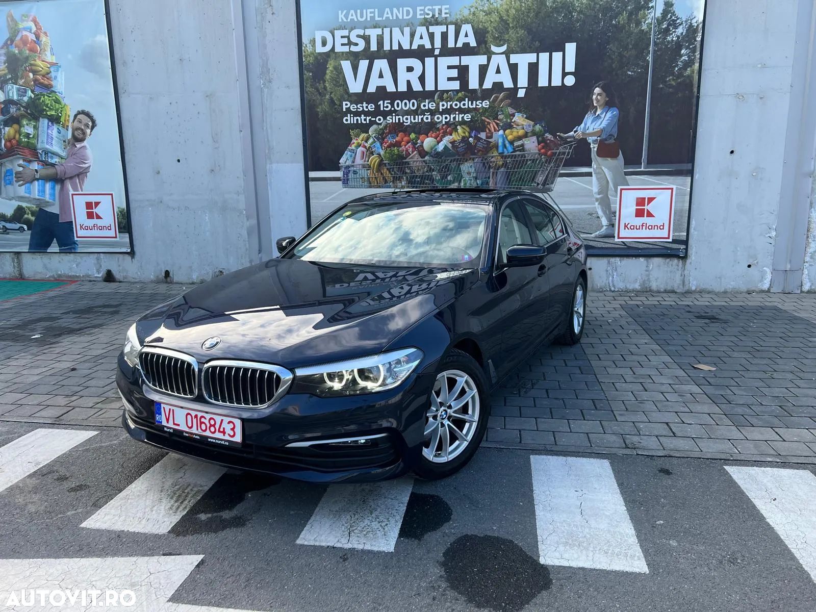 BMW Seria 5 520d Efficient Dynamics Edition Aut. - 1