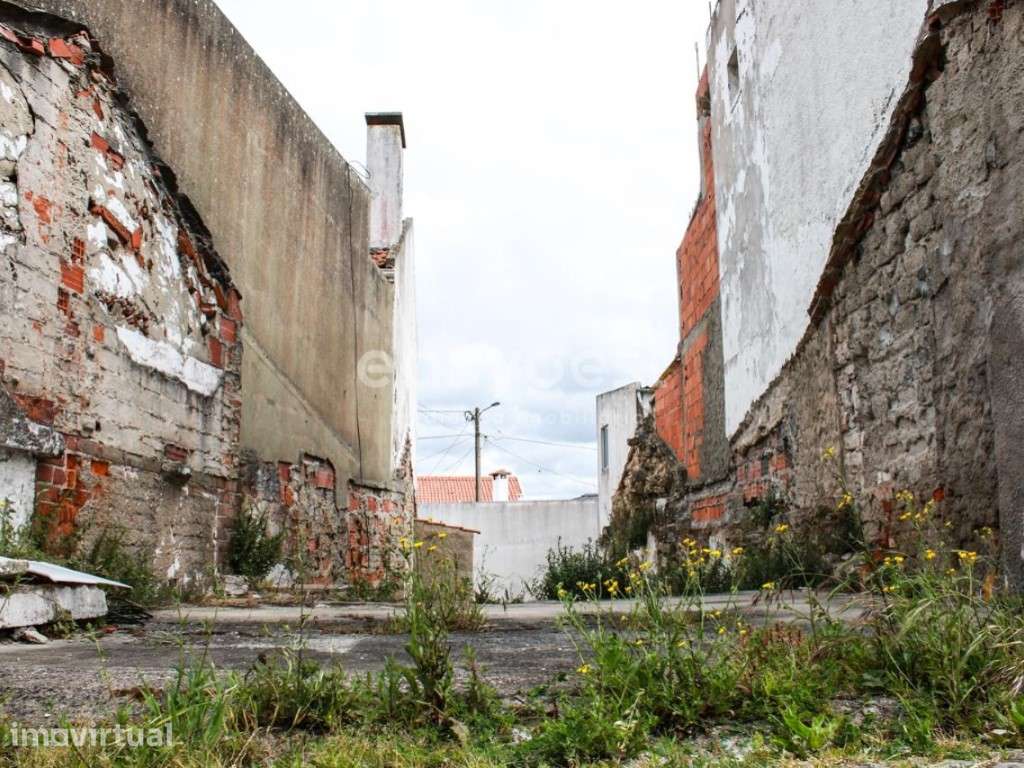 Terreno para construção com projeto aprovado, no centro de Pataias - Grande imagem: 4/19
