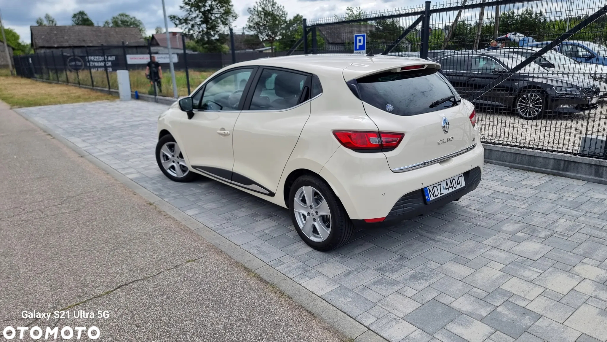 Renault Clio 1.5 dCi Alize - 12
