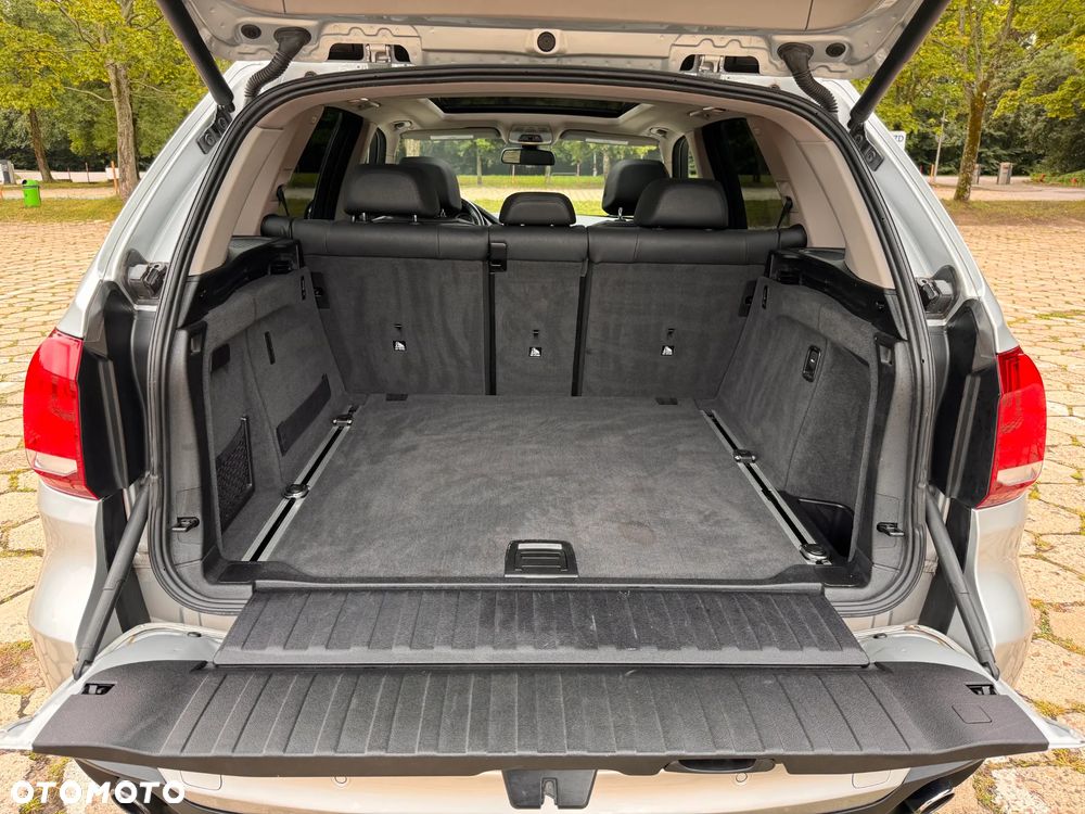 BMW X5 3.5i xDrive - 32