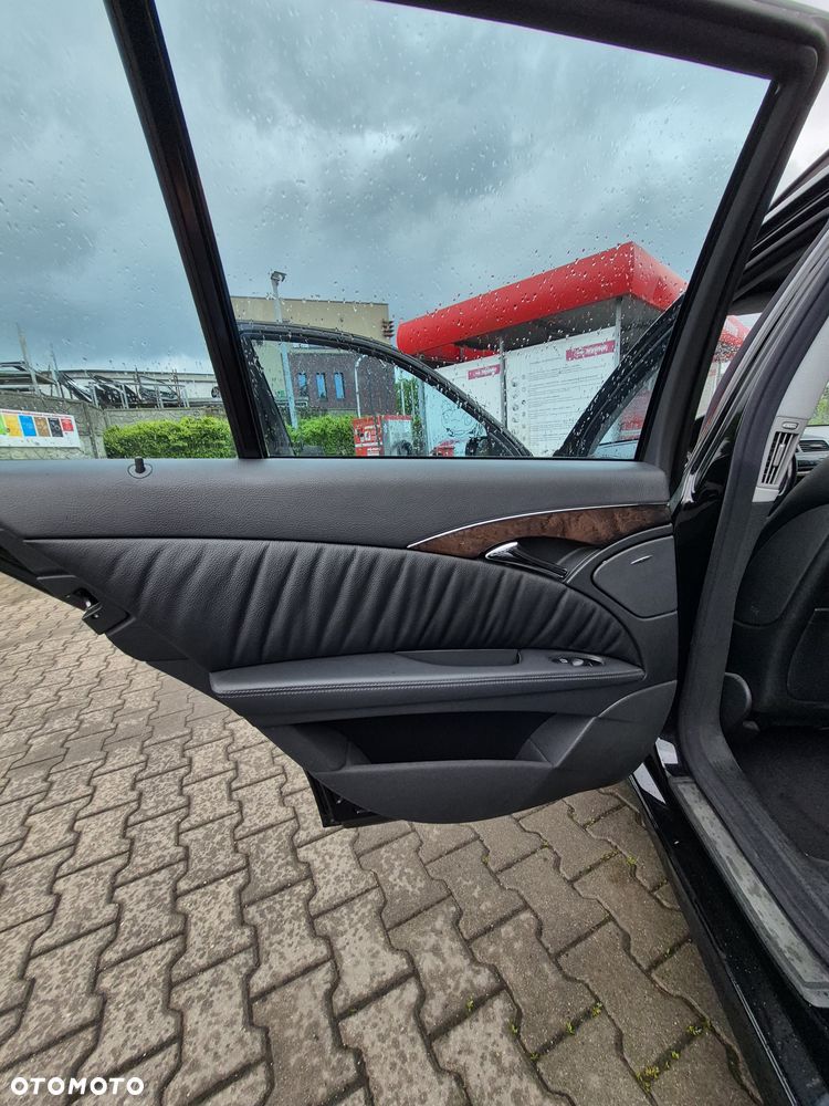 Mercedes-Benz Klasa E 320 CDI Avantgarde - 19