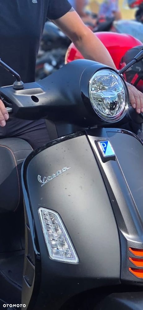 Vespa GTS - 1