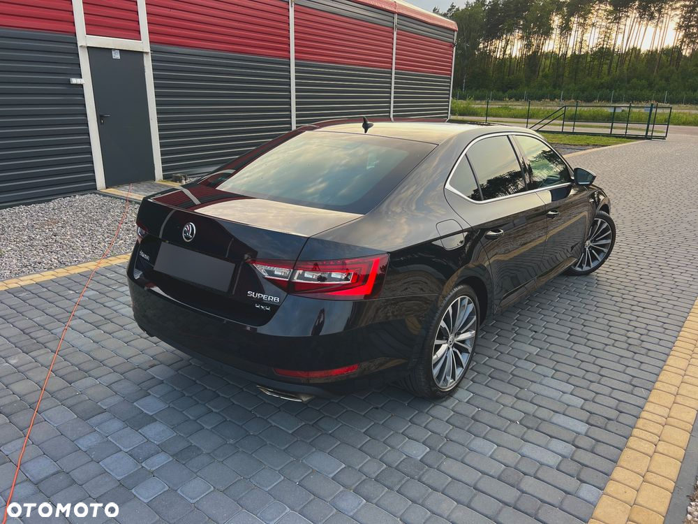 Skoda Superb 2.0 TSI 4x4 L&K DSG - 8