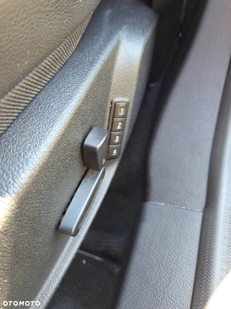 Ford Mondeo - 6