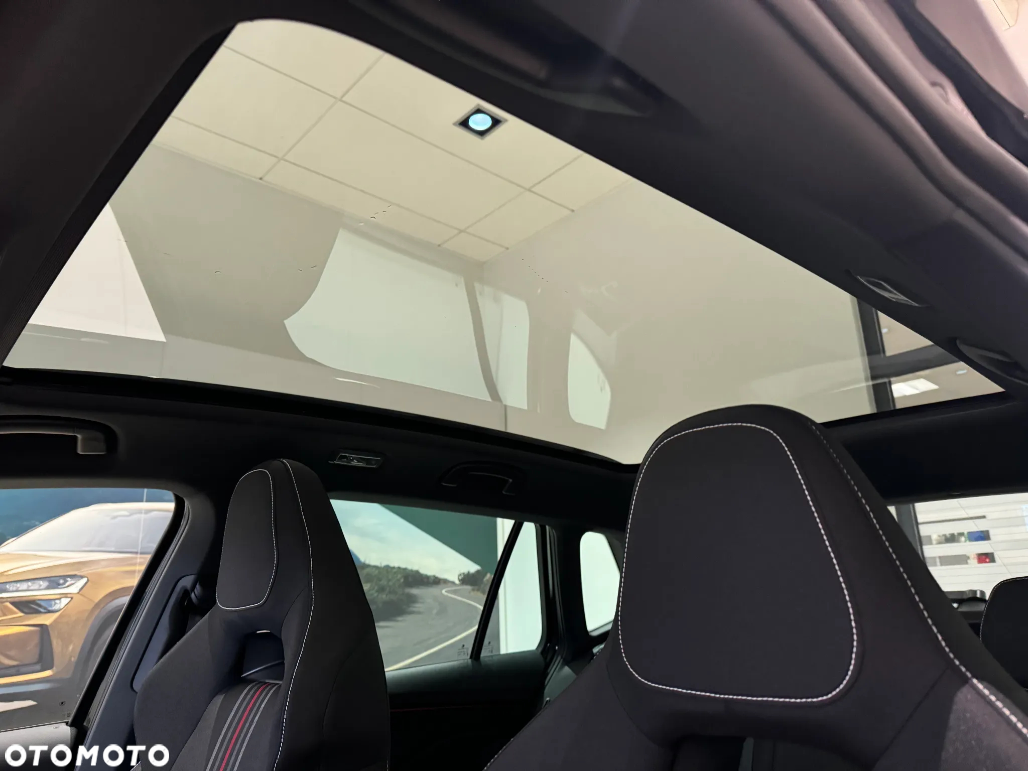 Skoda Kamiq 1.5 TSI Monte Carlo DSG - 12