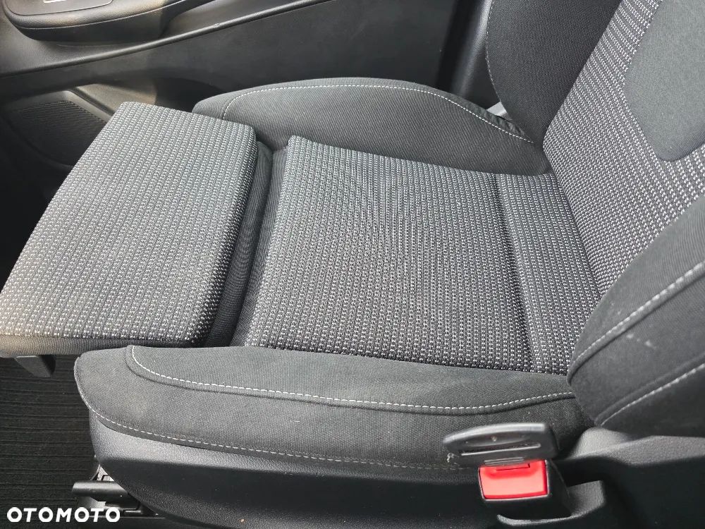 Mercedes-Benz Klasa V 300 d lang 4Matic 9G-TRONIC - 10