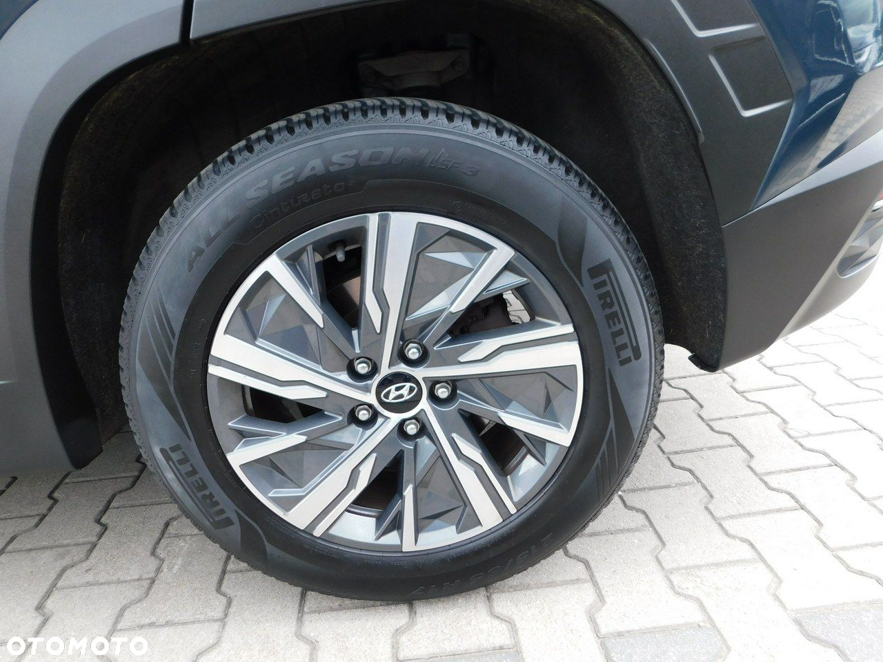 Hyundai Tucson - 25