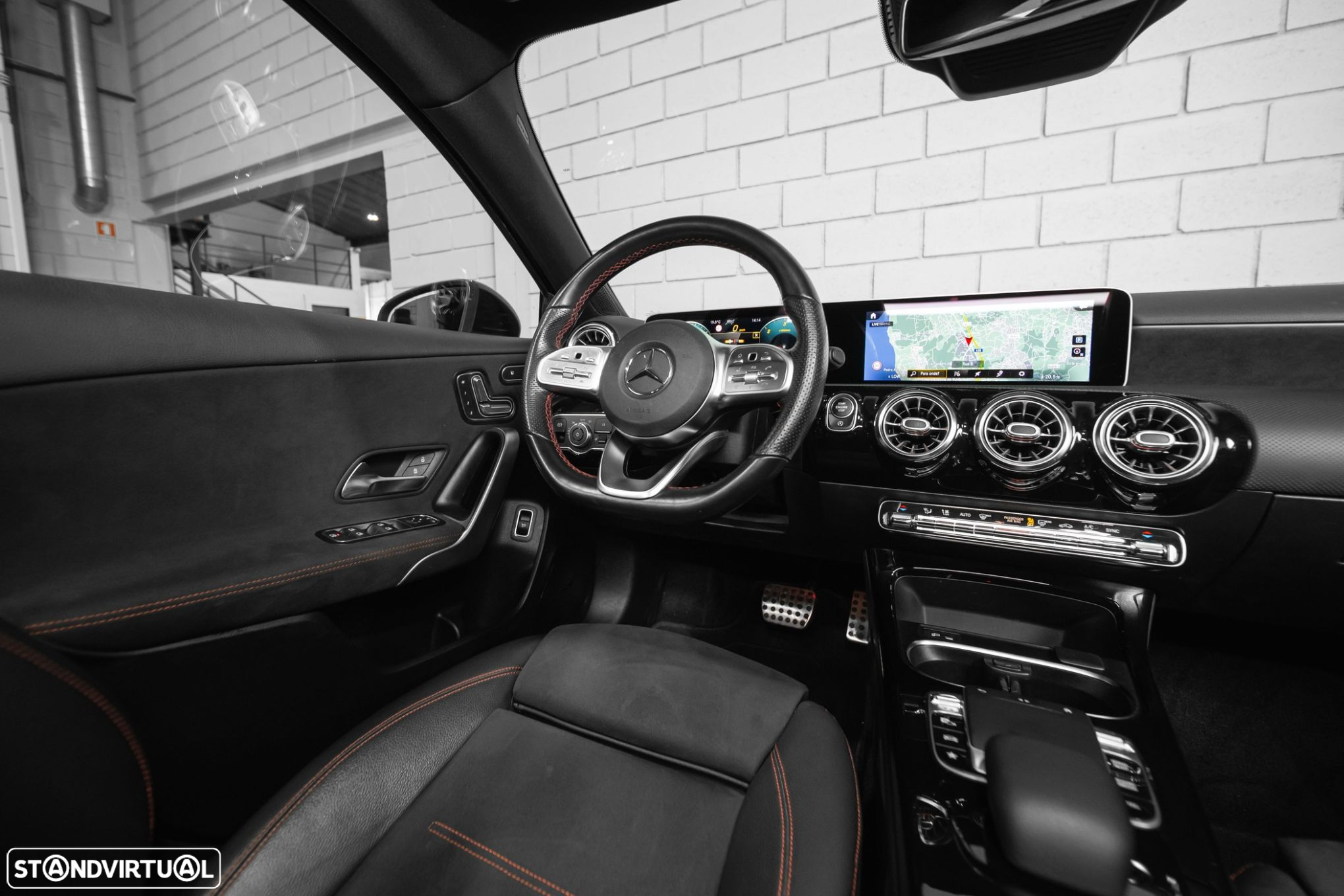 Mercedes-Benz A 180 Limousine d AMG Line Aut. - 34