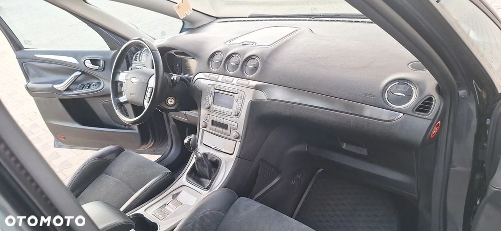 Ford S-Max 2.0 TDCi Titanium - 25