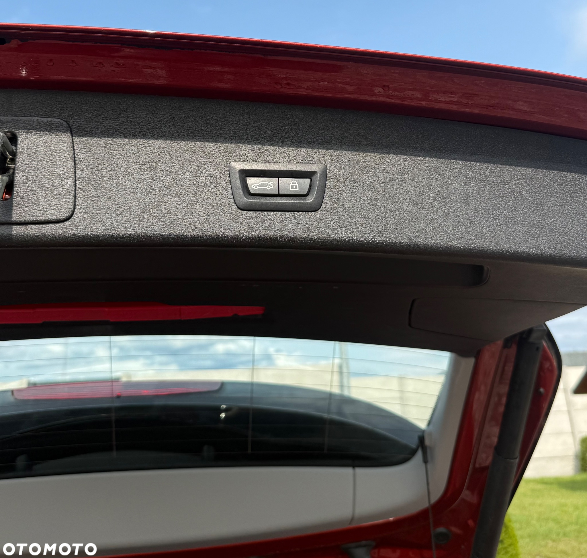 BMW X1 sDrive18d xLine - 32