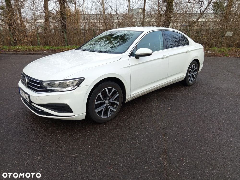 Volkswagen Passat 2.0 TDI Business DSG - 3