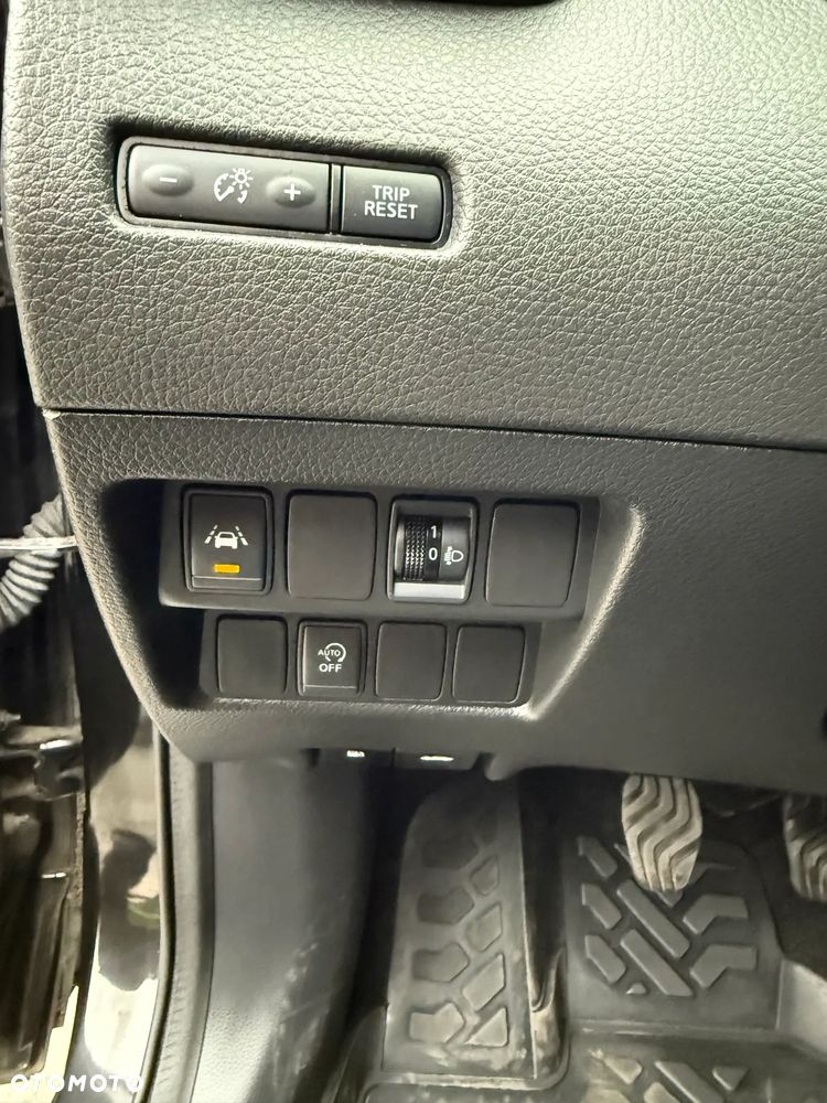 Nissan Qashqai - 8