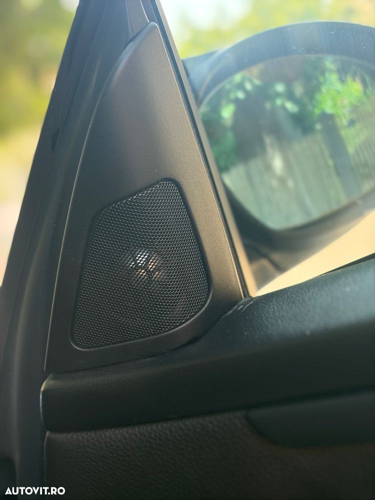 BMW Seria 3 - 14