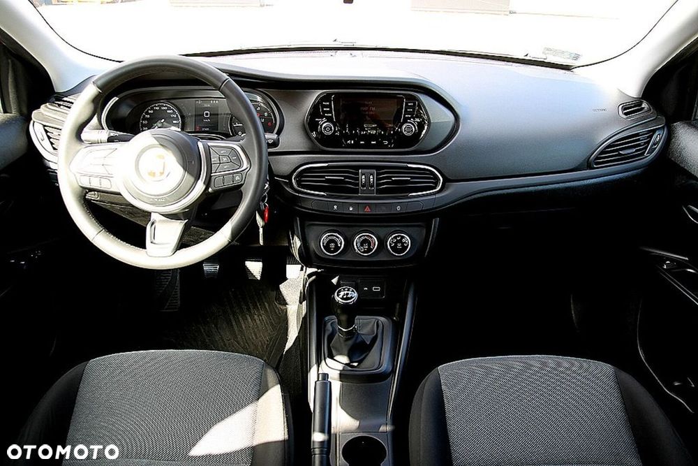 Fiat Tipo 1.0 T3 - 17