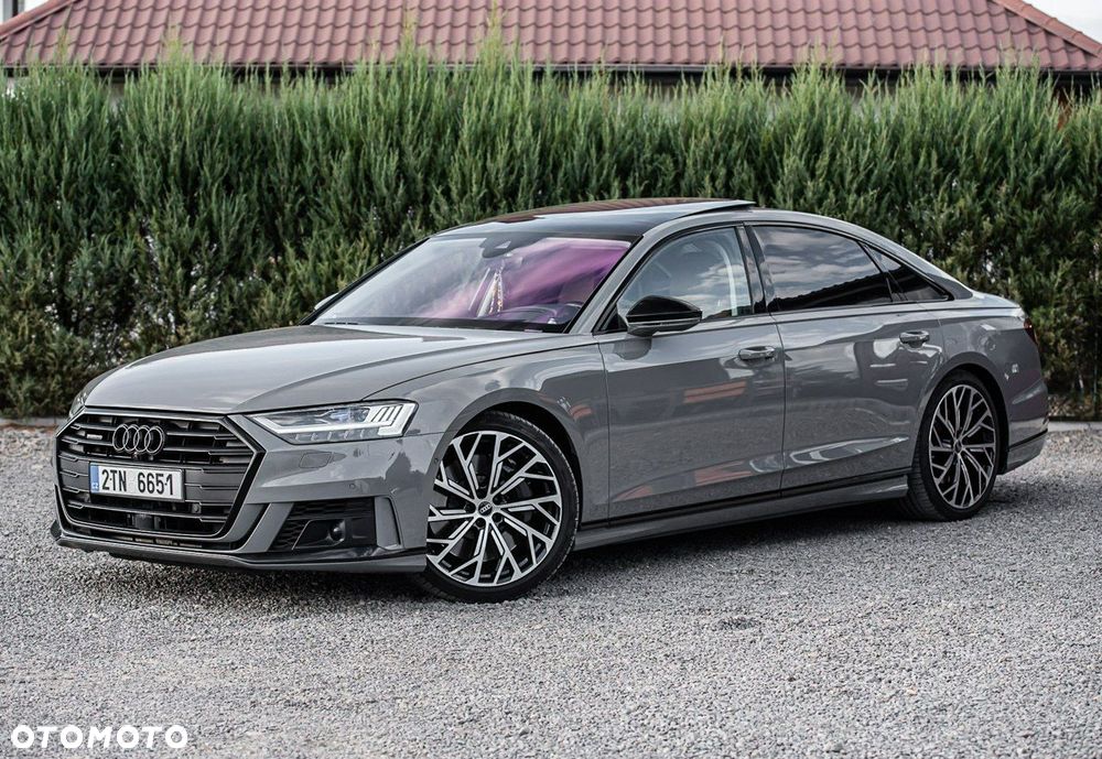Audi A8 - 6