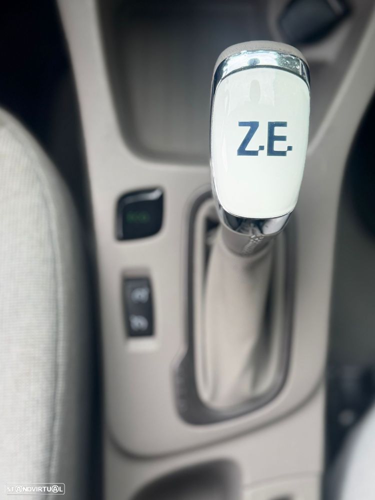 Renault Zoe - 27
