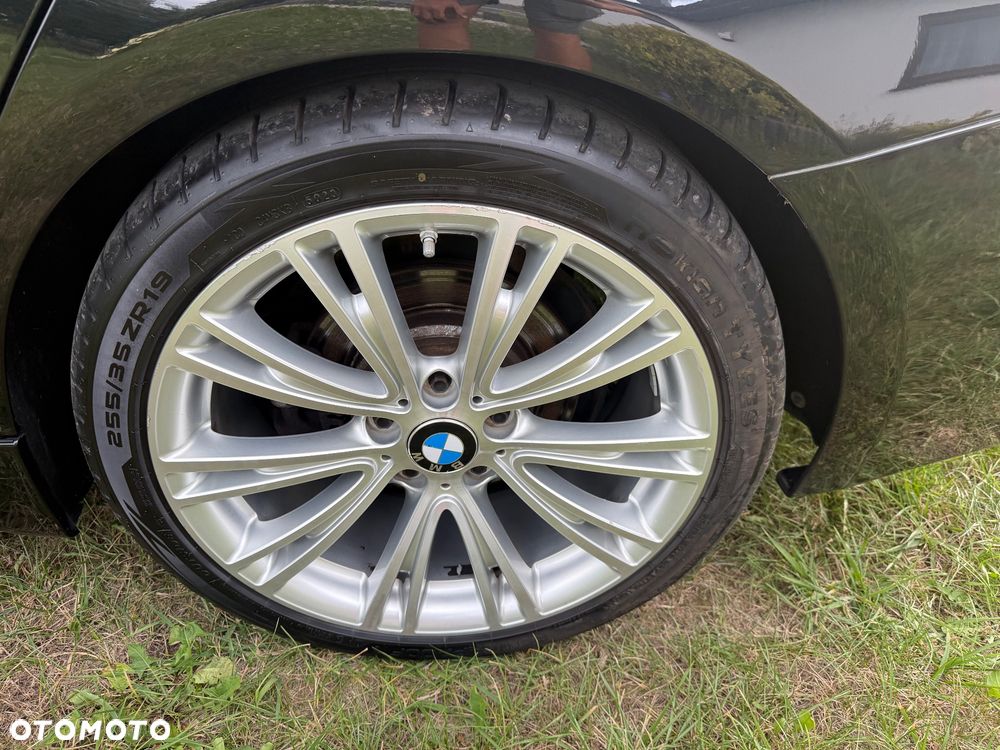 BMW Seria 3 320d Edition M Sport Shadow - 5