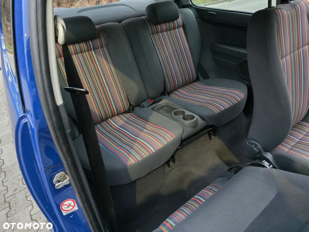 Volkswagen Fox 1.2 - 9