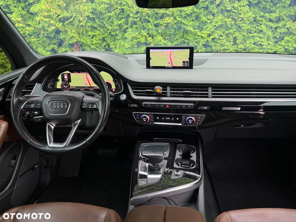 Audi Q7 3.0 TFSI Quattro Tiptronic - 6