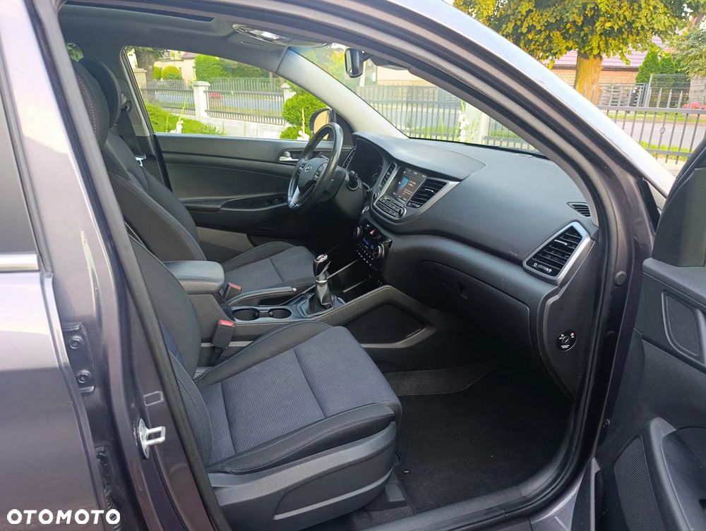 Hyundai Tucson blue 1.7 CRDi 2WD Advantage - 9