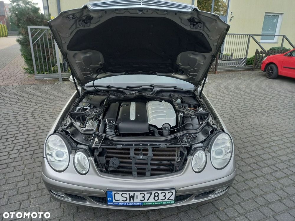 Mercedes-Benz Klasa E - 15
