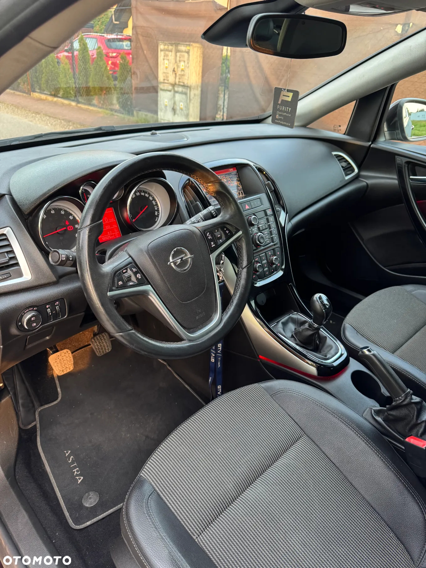 Opel Astra 1.4 Turbo Exklusiv - 13