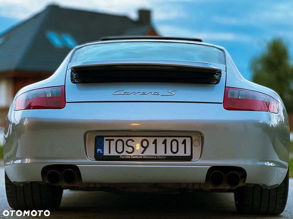 Porsche 911 Carrera 4 S - 7