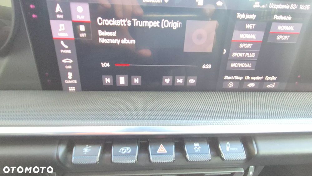 Porsche 911 Turbo - 24