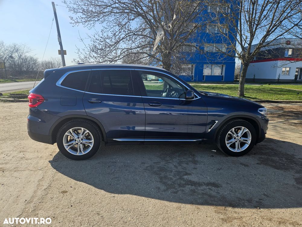 BMW X3 xDrive20d AT Luxury Line - 4