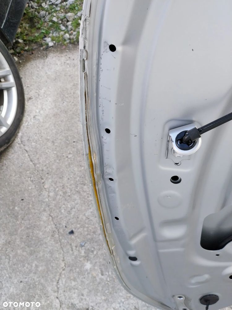 MASKA COROLLA E21 HB KOMBI 18-25r 1F7 - 5