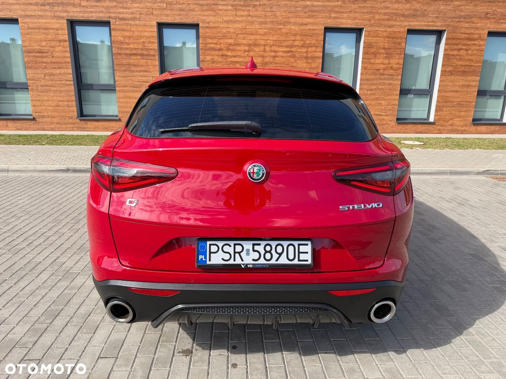 Alfa Romeo Stelvio 2.0 Turbo Business Q4 - 12